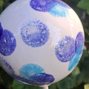 Ceramic rose ball