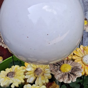 Ceramic rose ball