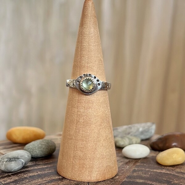 Green Kyanite Ring, sterling silver evil  eye ring, kyanite rose cut gemstone, unique silversmith ring, green kyanite faceted gemstone ring