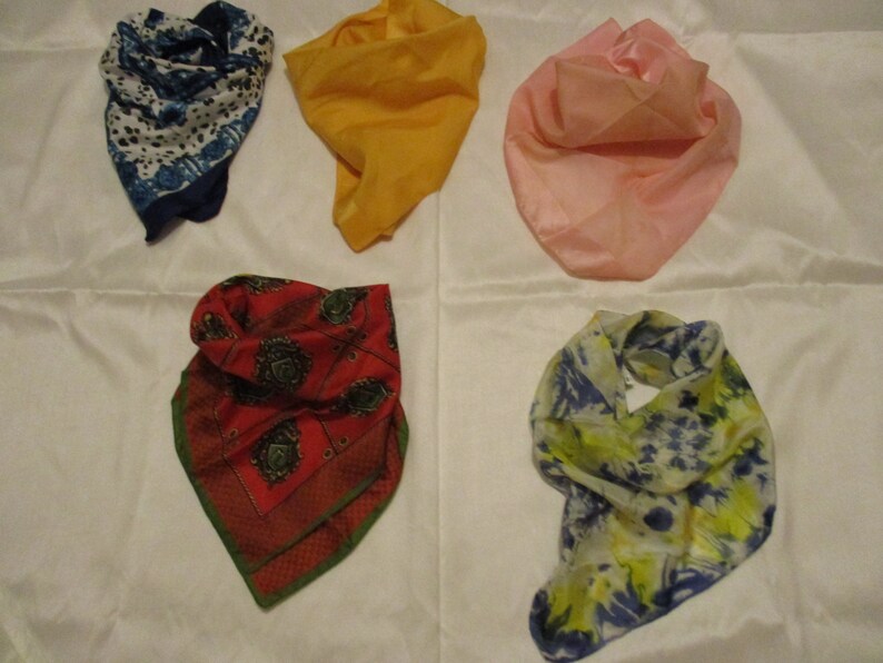 5 vintage Schals / Nicki-Tücher Bandanas Bild 1