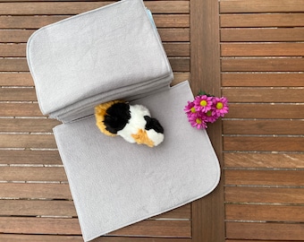 DiBi's PipiPad* 12 set of urine-proof, dimensionally stable PipiPads "light gray" (size S) approx. 43 x 34 cm Animals Accessories Guinea pig incontinence mats