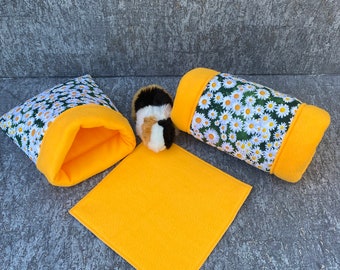 Set cuddly tunnel / cuddly sack incl. PipiPad guinea pig "Daisy green-yellow"