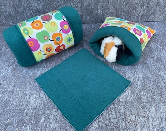 Set of cuddly tunnels / cuddly sack incl. PipiPad guinea pigs apples / petrol"