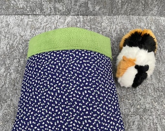 Cuddly sack / sleeping bag / cuddly cave guinea pig -flowers / green-