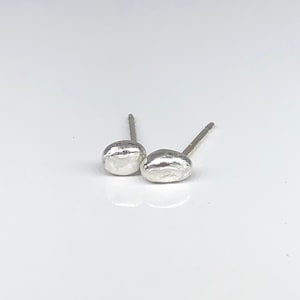 tiny potato studs