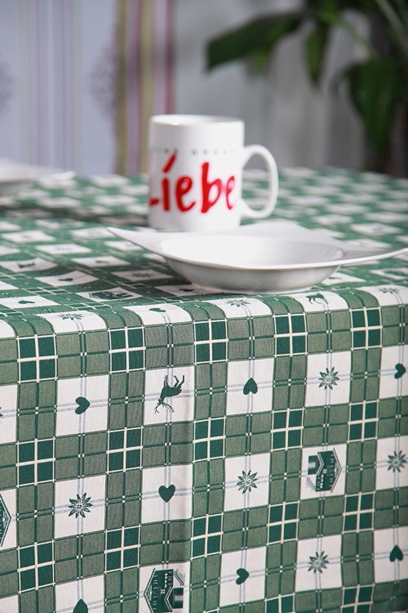 Tablecloths table linen country style in green