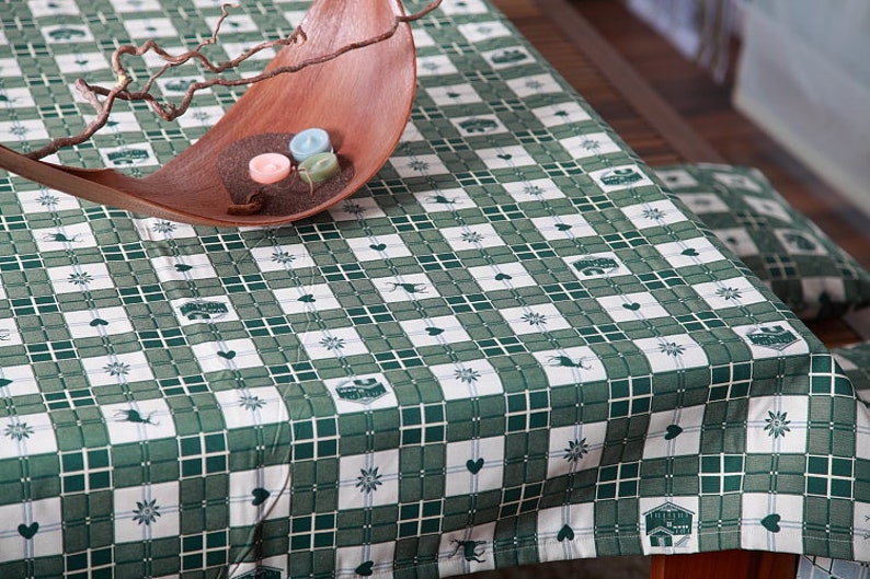 Tablecloths table linen country style in green