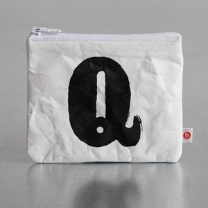 kleiner Geldbeutel "Q"