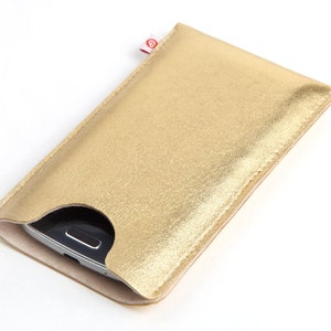 Leather Smartphone Case Gold image 1