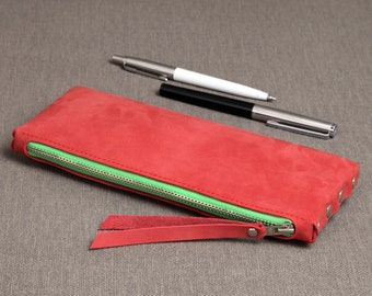 pencil case "red-green"