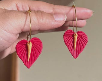 ポメころび◆ハワイアンキルトピアス✧天然ホワイトオニキス/ブラウンシェル ポメころび◇ハワイアンキルトピアス✧天然ホワイトオニキス