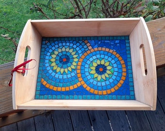 Decorative fruit or bread basket inlaid with glass mosaic