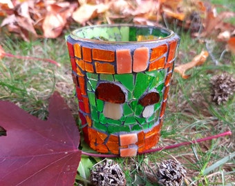 Glass mosaic lantern with autumn vibes