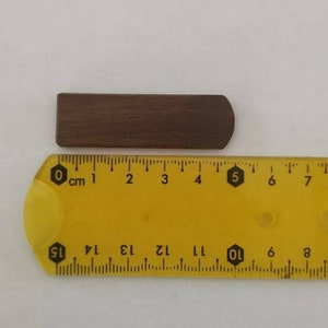100 Pieces Mini Wooden Cosmetic Spatula Sharp flat end- Eco Friendly - For providing lotion, paste, cream and sugar scrub samples and more