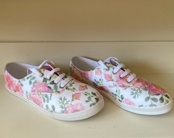 floral tennis shoes