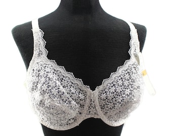 Vintage White Lace Underwire Bra 40C 1970's New with Tags Playtex