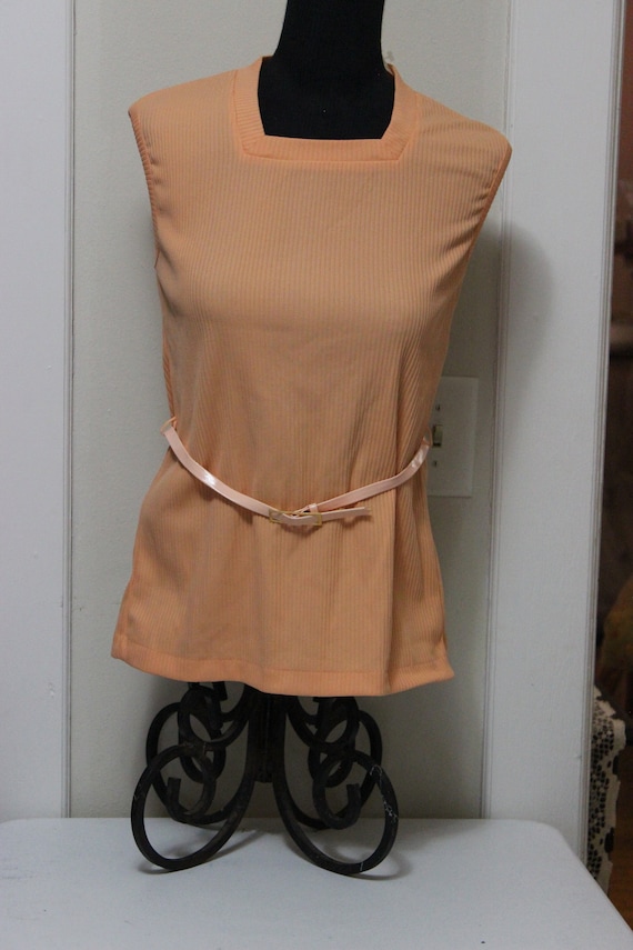 Vintage 1960's 70's Ladies Belted Peach Knit  Slee