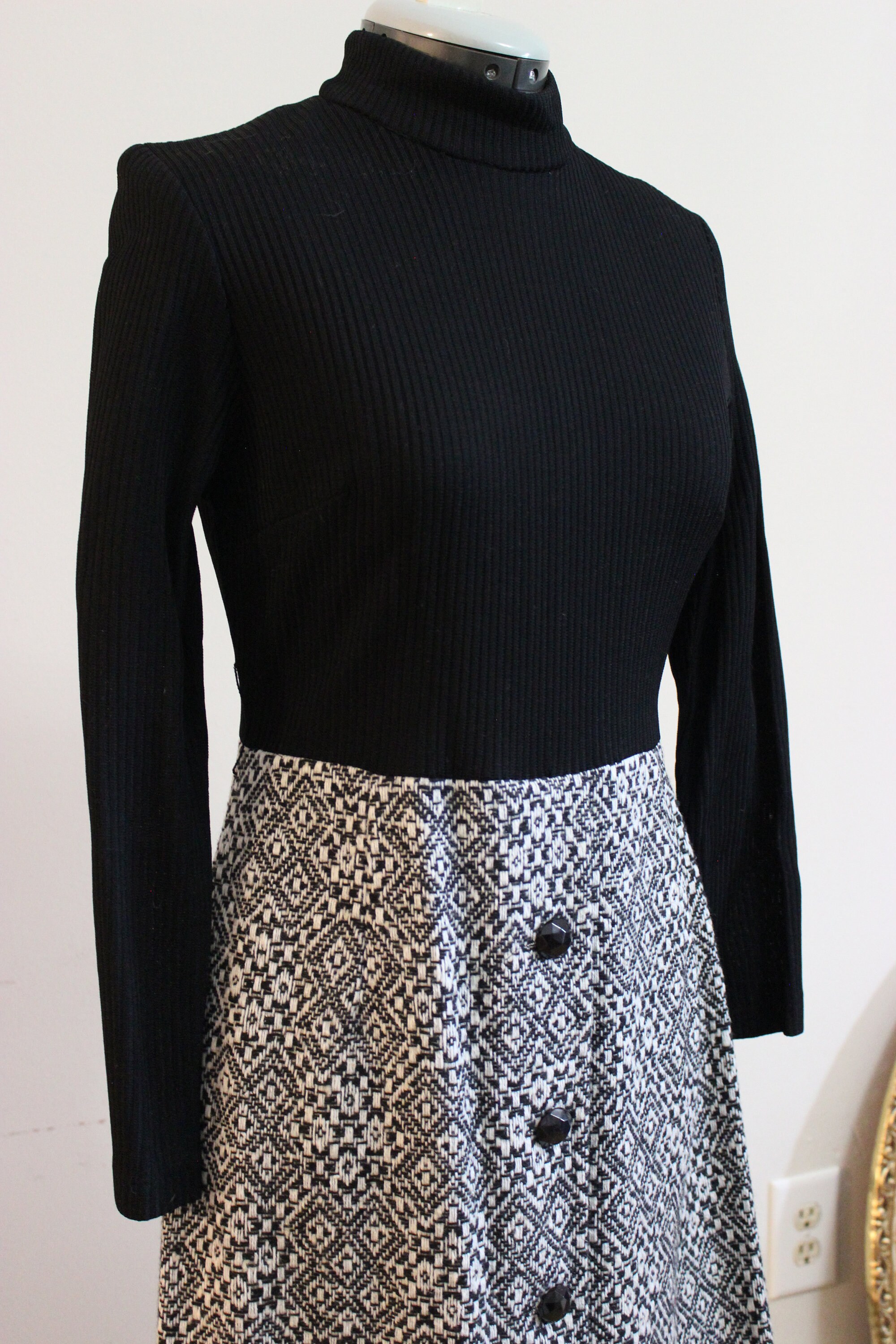 Vintage Black Turtle Neck Floral Knit Knit Sweater Dress Spring main image 1