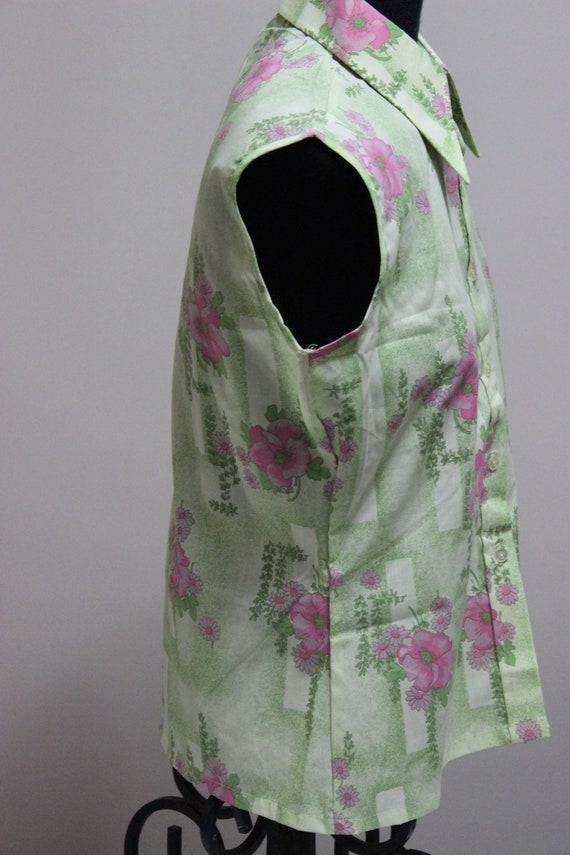 Vintage 1960's 70's Ladies Green Pink Floral Slee… - image 2