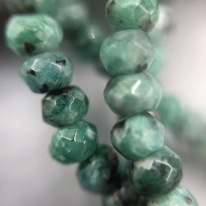 lange Kette Jade grün Drusenachat Kreuz Bild 5