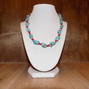 Turquoise chunk & red bead necklace image 3