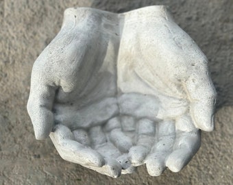 Concrete Offering Hands Sculpture, Prayer Hands Garden Decor, Religious Outdoor Art, Spiritual Meditation Sculpture, succulent planter