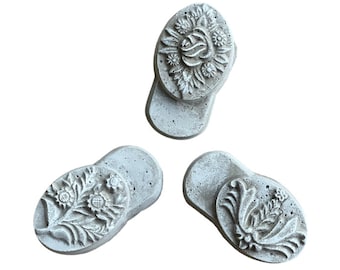 Floral Trio Concrete Planter Feet, Plant Pot Feet, Pot Risers, Garden Décor, Flowers Pot Feet, Patio Décor, Concrete Garden, Planter Feet