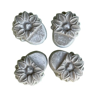 Plant Pot Feet, Pot Risers, Set of 3 or 4, Pot Décor, 3.5"x1″,  Garden Décor, Flowers Pot Feet, Patio Décor, Concrete Garden, Planter Feet