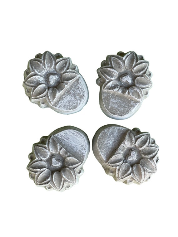 Plant Pot Feet, Pot Risers, Set of 3 or 4, Pot Dcor, 3.5"x1, Garden  Dcor, Flowers Pot Feet, Patio Dcor, Concrete Garden, Planter Feet - Etsy
