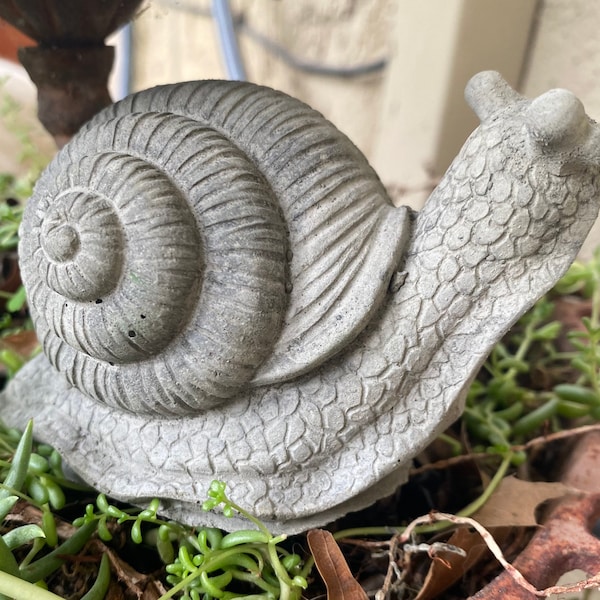 Snail Concrete Statue, Garden Statue, Garden Décor, Snail Gift, Mini Statue, Fairy Garden, Mini Garden, Snail Garden Gift, snail sculpture