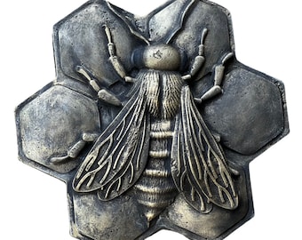 Concrete Bumble Bee Sculpture, 14"x14"x1.5", Bee Honeycomb stepping stone, bee garden, bumble bee statue, insect garden ornament.