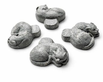 Sleeping Cat Planter Feet, Set of 3 or 4, Cat Plant Pot Feet, 3 7/8″x3 7/8″x1 1/4″ deep, Pot Risers, Pot Decor, cat garden decor, cat statue
