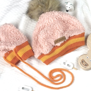 Set of winter hat and gloves, various sizes