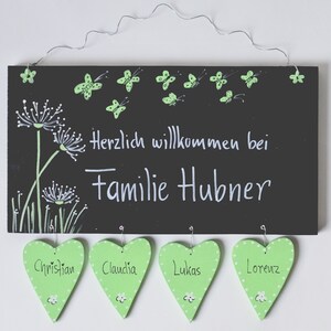 Türschild Pusteblume Türschild personalisiert Schmetterlinge Familienschild Holz Türschilder mit Herzanhänger Herzen Shabby Schild Bild 5