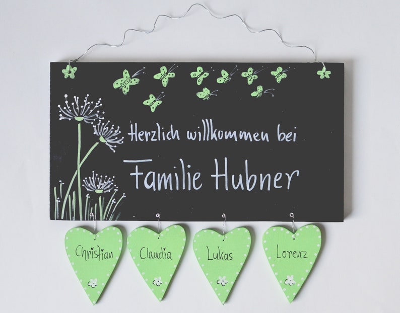 Türschild Pusteblume Türschild personalisiert Schmetterlinge Familienschild Holz Türschilder mit Herzanhänger Herzen Shabby Schild Bild 5