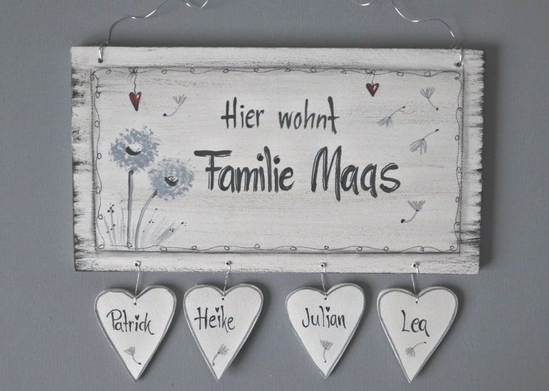 Türschild Familie Pusteblumen Namensschild Hauseinweihung Shabby Türschilder mit Herzanhänger Familientürschild Namensschild mit Herzen Bild 6