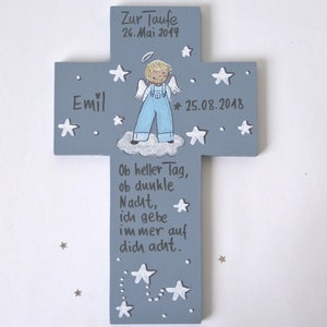 Taufkreuz Taufgeschenk personalisiert Kinderkreuz Jungs Holzkreuz Taufgeschenk Patengeschenk bemaltes Kinderkreuz Bild 1