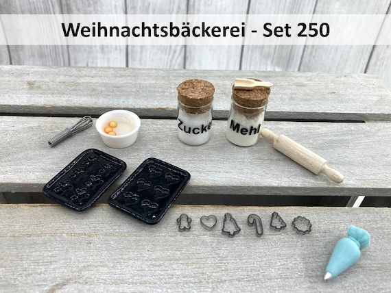 Backset 250 • Mehl, Zucker, Ausstechform, Rührschüssel • Backutensilien •  Backszene • Miniatur Backen • Wichtel Zubehör •Weihnachtsbäckerei
