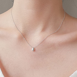 Tear Drops Necklace, Silver Necklace, Drops Collarbone Necklace, Love Necklace, Gift for Her, Minimalist Necklace, N14