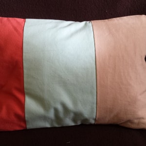 Reversible Pillow 4-sided with lettering image 3