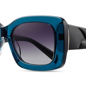 Modern Blue Acetate Sunglasses with UV Protection and Polarized Lenses – Exclusive and Stylish Design
