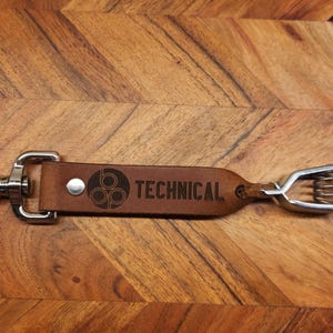 Laser engraved leather glove clips, personalized glove clip image 4