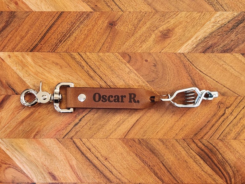 Laser engraved leather glove clips, personalized glove clip image 8