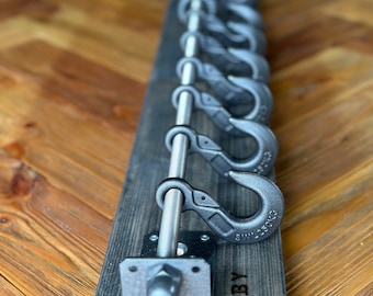 Garderobe Industrial - Dark Iron