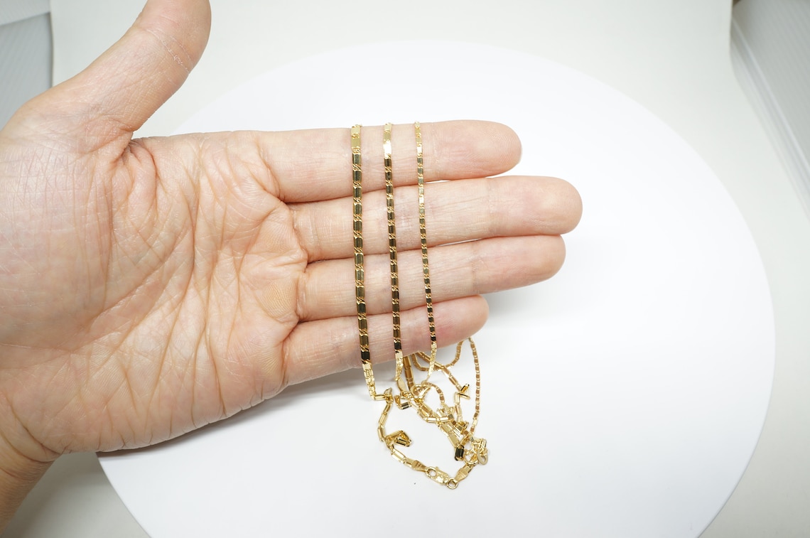 Solid 14K Majestic Wave Guam Seal Pendant Necklace | Etsy