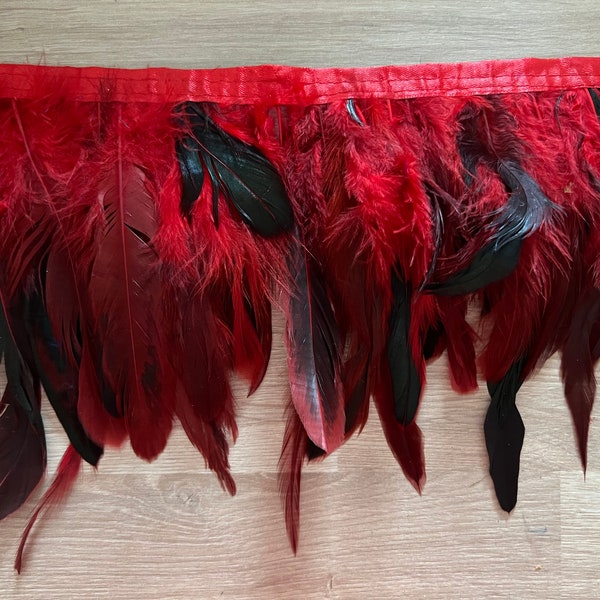 Galon de plumes, ruban de plumes, plumes de coq, rouge