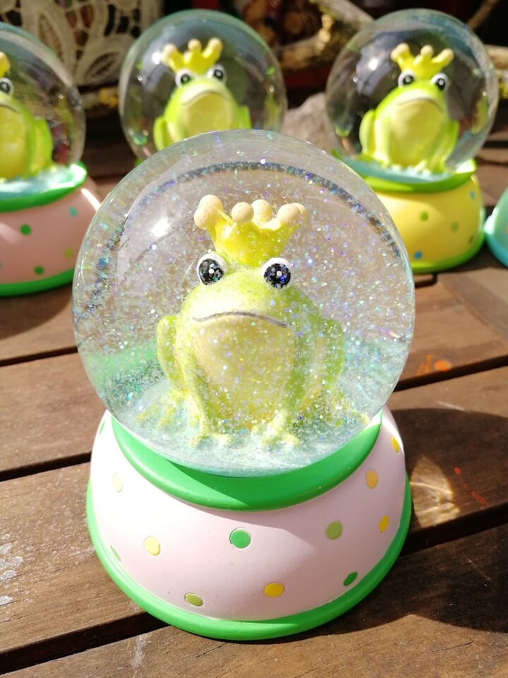Snow globe FROG KING great snow globe with dotted pedestal Etsy