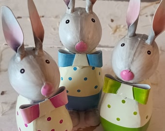 Easter bunnies with metal bow, set of 3 Easter decorations, cute bunnies, Easter gift, rustic spring decoration,