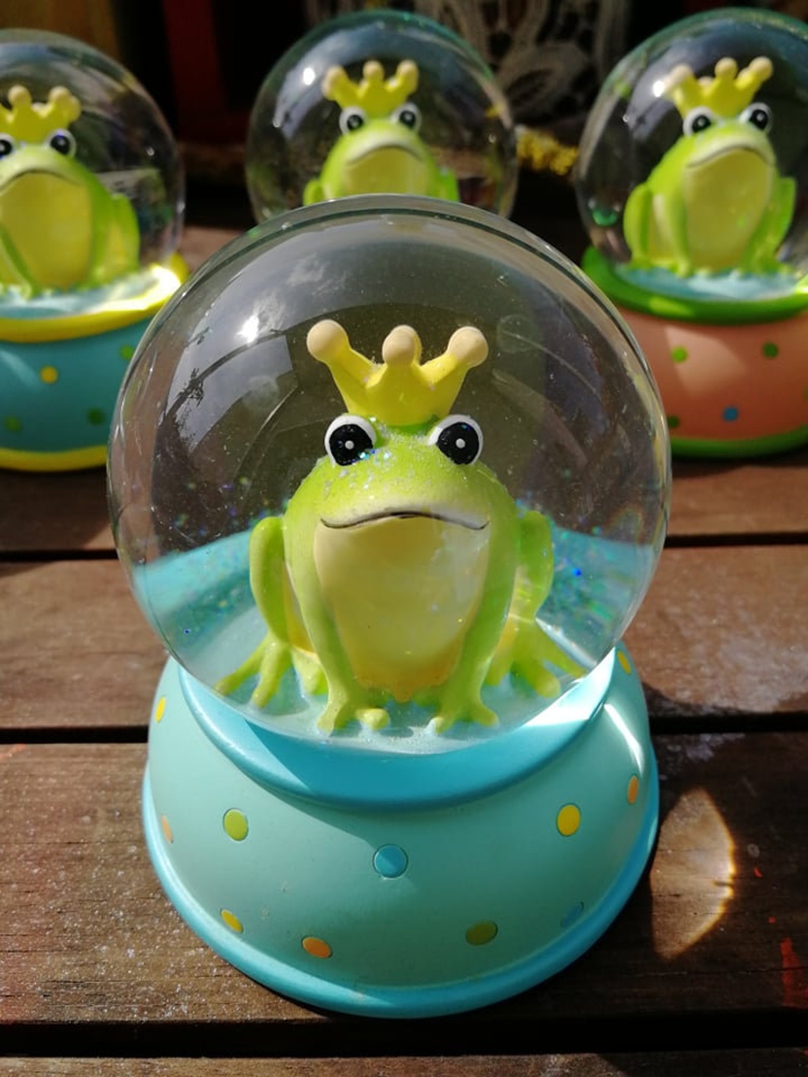 Snow globe FROG KING great snow globe with dotted pedestal Etsy