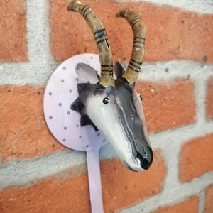 Schöner Wandhaken mit STEINBOCK-Motiv, Wanddeko Metall, Garderobenhaken, Kinderzimmerdeko, Kleiderhaken Kinderzimmermöbel, Geschenk Geburt zdjęcie 2